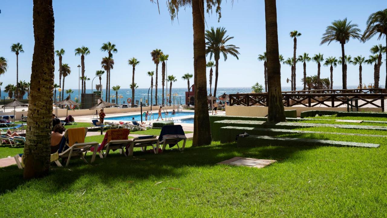Aloha Apartamentos - Primera Linea De Playa - Vista Al Mar Benalmádena Exteriör bild